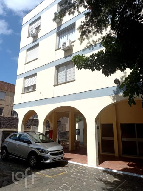 Image 23 - 233498